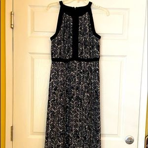 White House black market long maxi dress with front slit.  Size 6 NWT